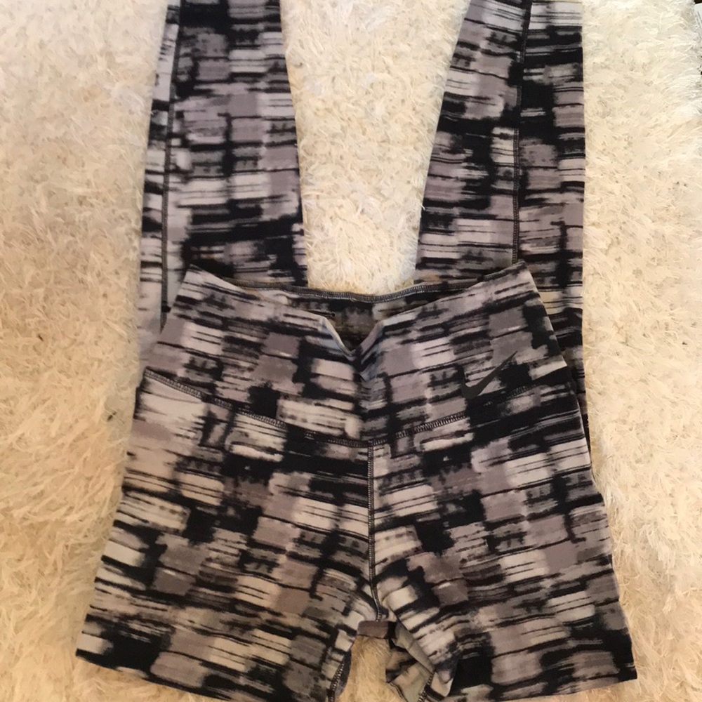 Nike cement Camo leggings size small